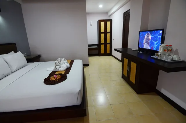 جناح تنفيذي، The Grand Santhi Hotel 1/10