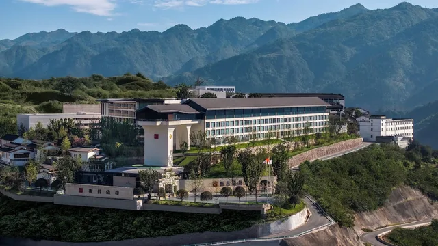 Intercontinental Maotai Town by IHG, Loushanguan 1/50