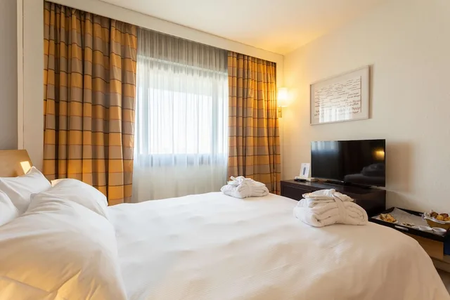 غرفة سوبيريور بسرير كوين مع أريكة يُسمح فيها بالحيوانات الأليفة، Living Place Hotel 6/10