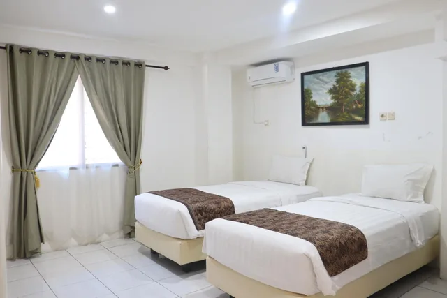 غرفة سوبيريور بسرير مزدوج أو سريرين منفصلين، Hotel Netral Jombang 3/6