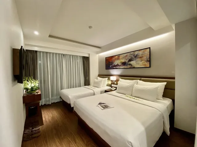 غرفة سوبيريور ثلاثية بسرير كوين وسرير فردي، Edoya Hotel Ben Thanh 4/10
