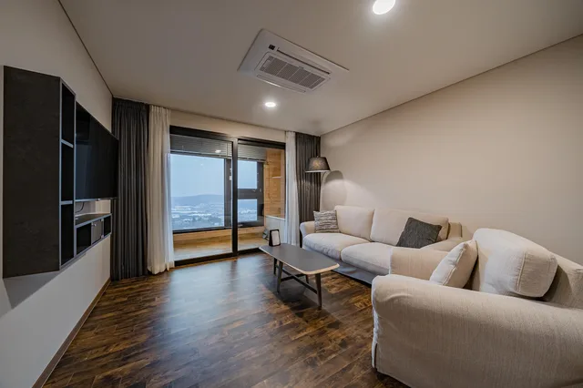 غرفة بريميوم ديلوكس بسرير كوين، Urbanest Hotel 1/1