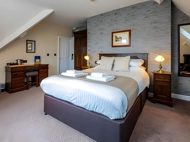 غرفة تنفيذية بسرير كينج، White Lion Royal Hotel 1/1