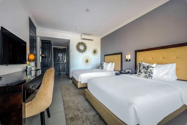 Tower, Deluxe, Twin Beds, Sea View، Queenco Casino And Hotel 9/10