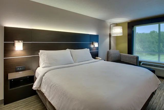 غرفة قياسية، Holiday Inn Express Lexington North Georgetown 2/4