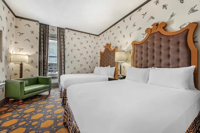 جناح بسريرين مزدوجين بغرفة نوم واحدة بحوض استحمام، Royal Sonesta Portland Downtown 1/7