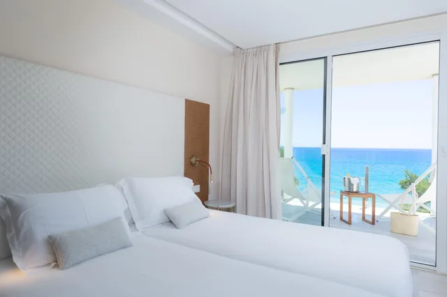 غرفة بسرير مزدوج بإطلالة على البحر، Melbeach Hotel and Spa 2/10