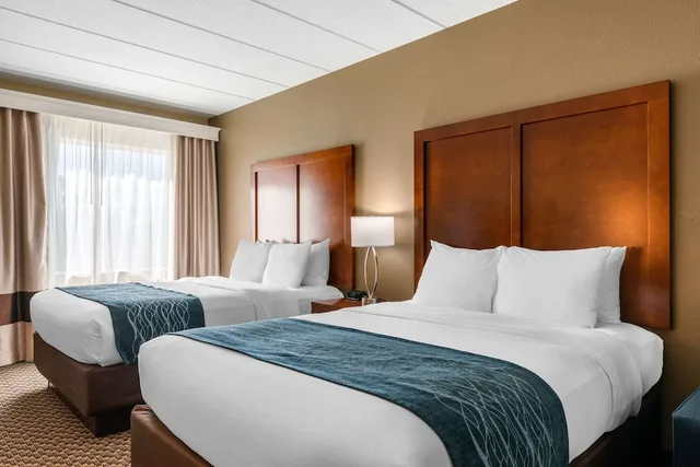 جناح بسريرين كوين مع أريكة لذوي الإعاقة، Sleep Inn Suites Wildwood the Villages 1/8