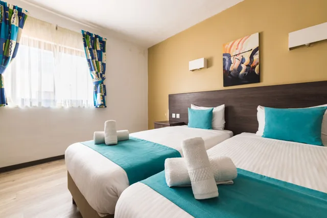 شقة بستة أسرّة بـ3 غرف نوم مع أريكة، Sunseeker Holiday Complex 2/3