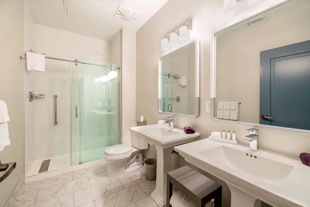 2 Bedrooms, Penthouse, Suite, 3 King Beds، Hotel Florence, Tapestry Collection by Hilton 3/5
