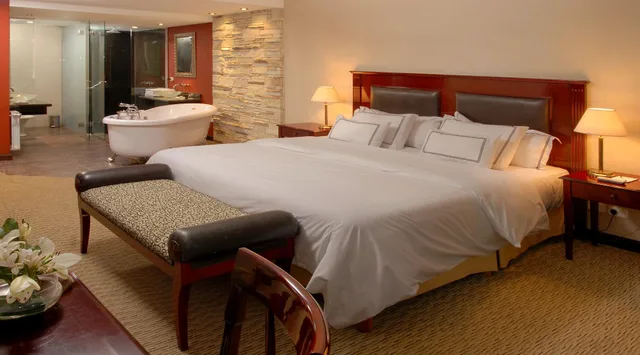 غرفة ديلوكس بإطلالة على البحيرة، Cacique Inacayal Lake & Spa Hotel 3/5