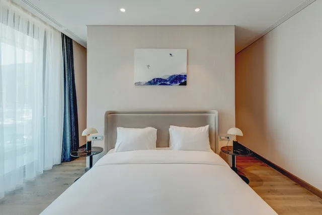 غرفة بإطلالة على البحر بـ3 غرف نوم، Portonovi Resort 4/8