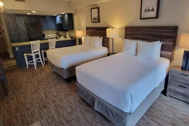 غرفة بسريرين كوين، Park Plaza Resort - Park City, an Ascend Collection Hotel 1/5