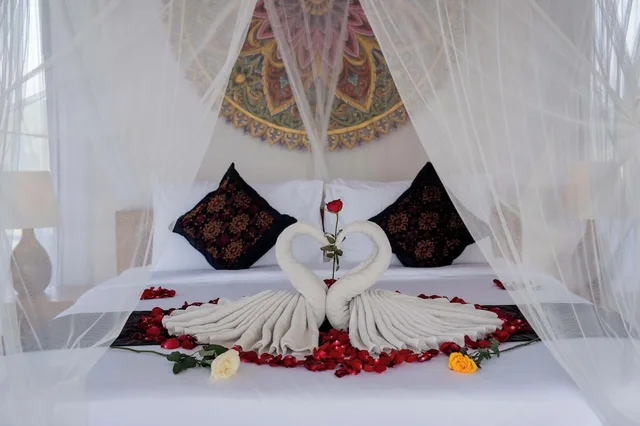 Grand, King Bed, Valley View, Hot Tub، Campuhan Sebatu Resort 7/8