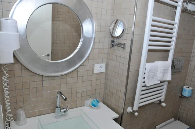 غرفة كلاسيكية بسرير مزدوج، Guest House Del Conte 7/8