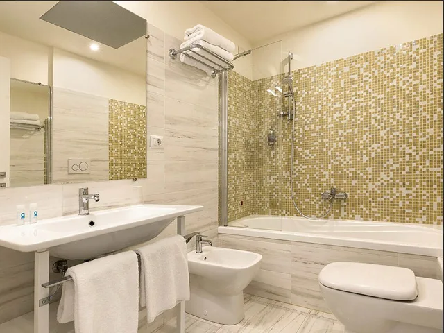 Smart, Double Bed، Adesso Hotel 1/2