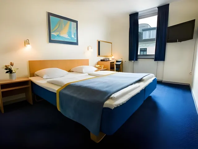 غرفة بسرير مزدوج، Hotel Maritime 1/1