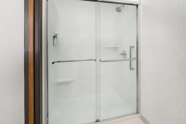 غرفة قياسية بسرير مزدوج، Holiday Inn Laramie 3/3