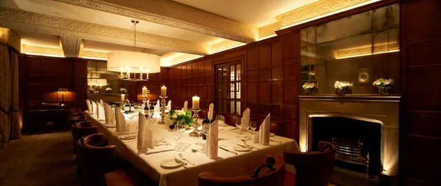 غرفة تُحدَّد عند الوصول، Durrants Hotel 2/3