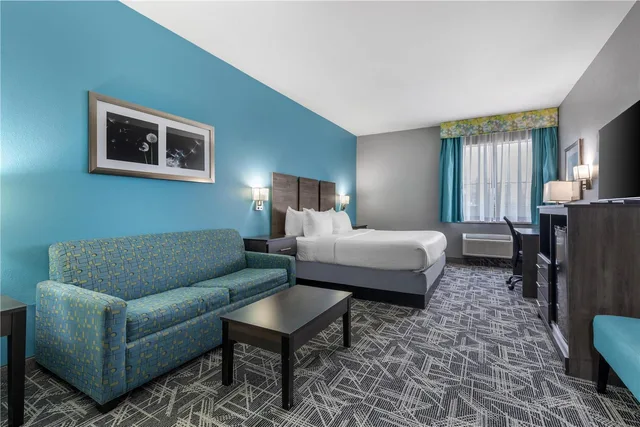 جناح بسرير كينج مع أريكة بحوض استحمام لذوي الإعاقة، Best Western Executive Inn Corsicana 1/2