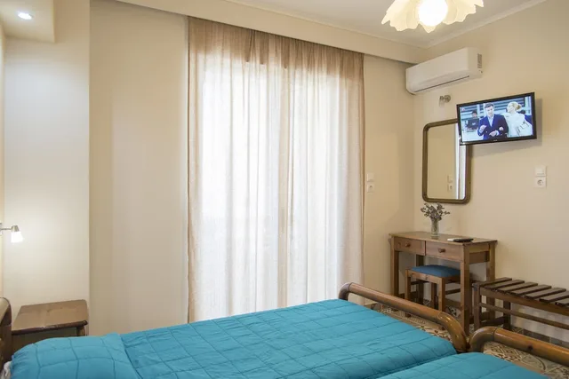 شقة بثلاثة أسرّة بإطلالة على البحر، Byron Apartments 1/2
