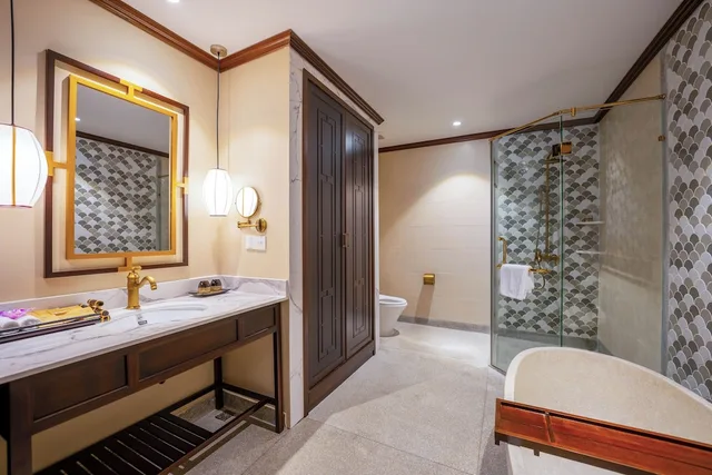 غرفة ديلوكس بسريرين منفصلين بإطلالة على المسبح بشرفة، Ahoy Hoi An Boutique Resort & Spa 4/5