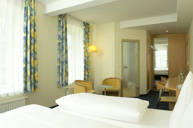 غرفة قياسية مفردة، Hotel Schloss Schweinsburg 3/9