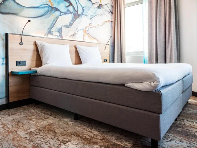غرفة كومفورت بسرير مزدوج، Fletcher Hotel Restaurant Scheveningen 1/1