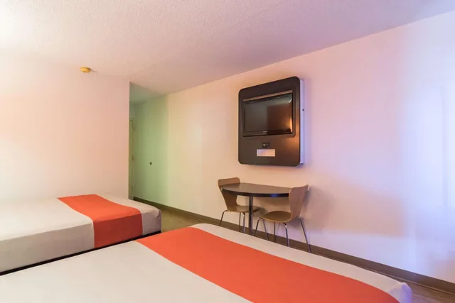 غرفة ديلوكس بسريرين كوين، Motel6 Arkadelphia, AR 5/10