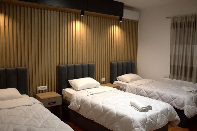 جناح عائلي، Cingo Hotel 1/10