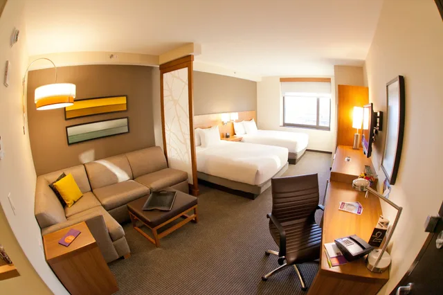 جناح بسرير كينج لذوي الإعاقة، Hyatt Place Flushing Laguardia Airport 4/6
