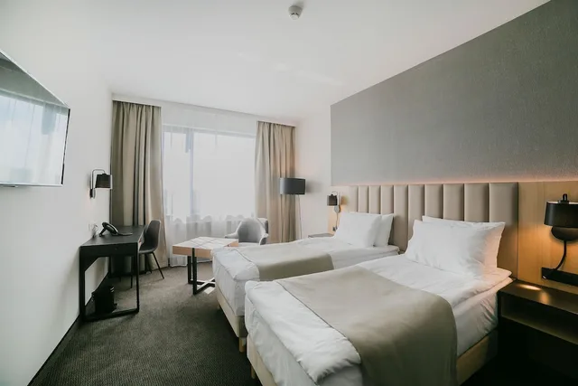 غرفة قياسية بسريرين منفصلين، B&B HOTEL Warsaw East 1/10