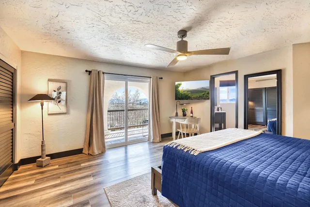 Deluxe, King Bed, Vineyard View، Europa Village Wineries and Resort 3/4