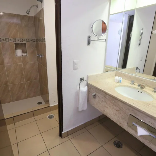 غرفة سوبيريور بسرير مزدوج، Cozumel Hotel & Resort 3/3