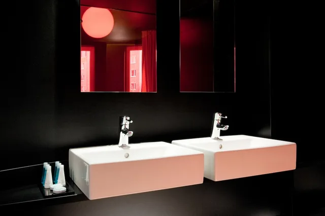 Axel, Suite, King Bed, Panoramic City View، Axel Hotel Berlin - Adults Only 4/4