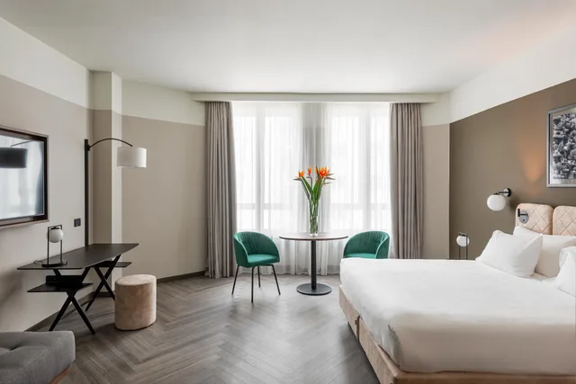 Junior Suite, Double or Twin Bed, Hotel Tocq 1/1