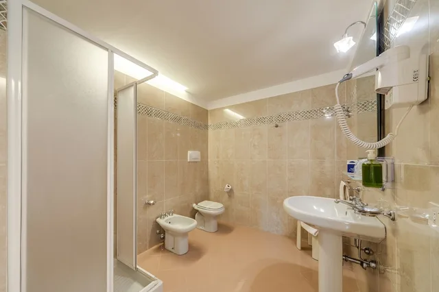 غرفة سوبيريور ثلاثية بإطلالة على المدينة، Hotel Minerva 9/10