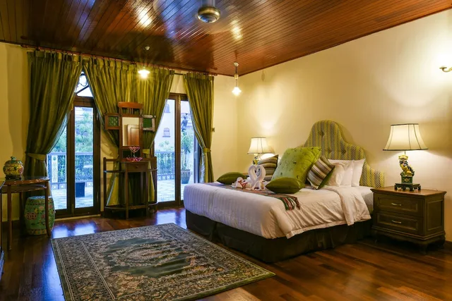 Grand, Harbor, Suite, King Bed، 5 Heeren 1/4