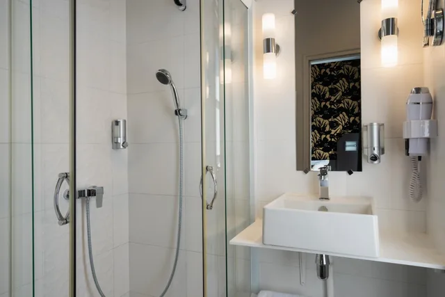 غرفة سوبيريور بسرير كينج، Hotel Voltaire Opera Nantes 1/2