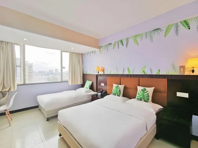غرفة عائلية ثلاثية، Guangzhou Wings Hotel 2/3