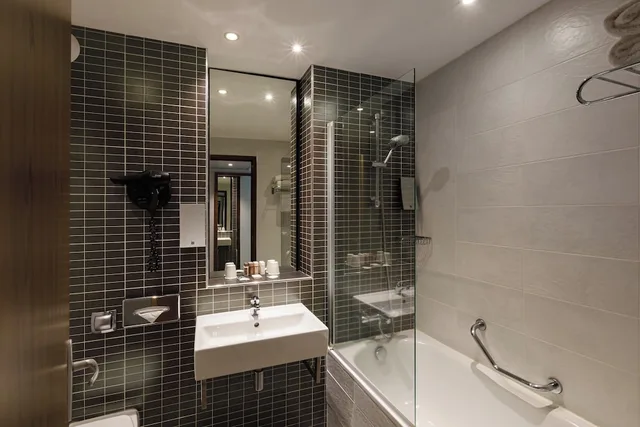 غرفة قياسية بسرير كوين، Best Western Clermont Ferrand Centre 3/5