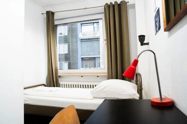 غرفة مفردة، Station Hostel For Backpackers 2/2