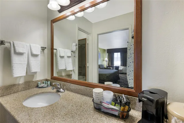 غرفة بسرير كينج، Best Western Caprock Inn 5/6