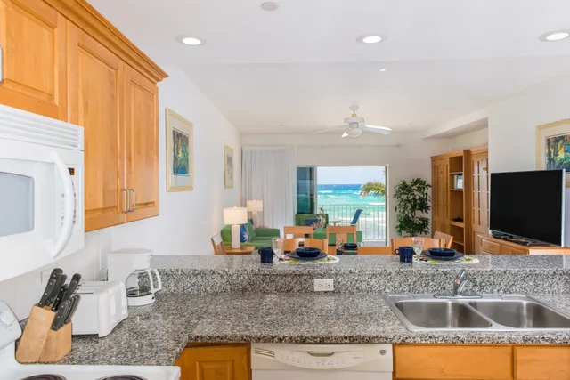 1 Bedroom, The Reef Beach Resort 2/2