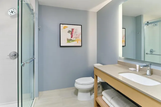 غرفة بسرير كينج مع أريكة، Hyatt House At Ho'Opili 4/4