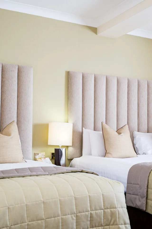 غرفة قياسية بسريرين منفصلين، The Abbey Hotel Golf & Spa 1/5