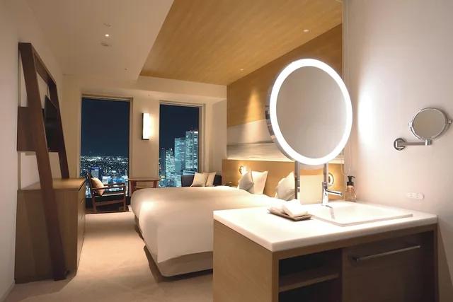 Deluxe, Twin Beds, Station View, Club Lounge Access, Corner, Nagoya Prince Hotel Sky Tower 3/5