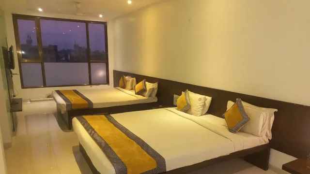 غرفة عائلية بأربعة أسرّة، Hotel Golden View 1/1