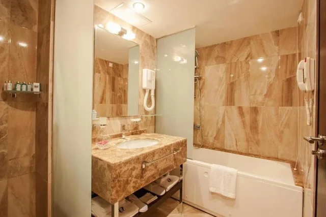 Superior, Resort View, Balcony، International Hotel Casino Tower Suites 7/7