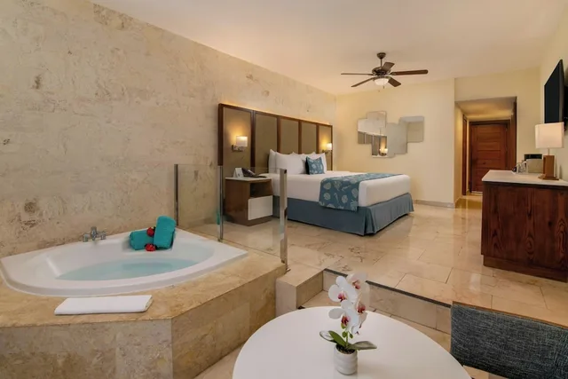 Premium, Junior Suite, King Bed, Ocean Front, Hot Tub، Impressive Premium Punta Cana 9/9